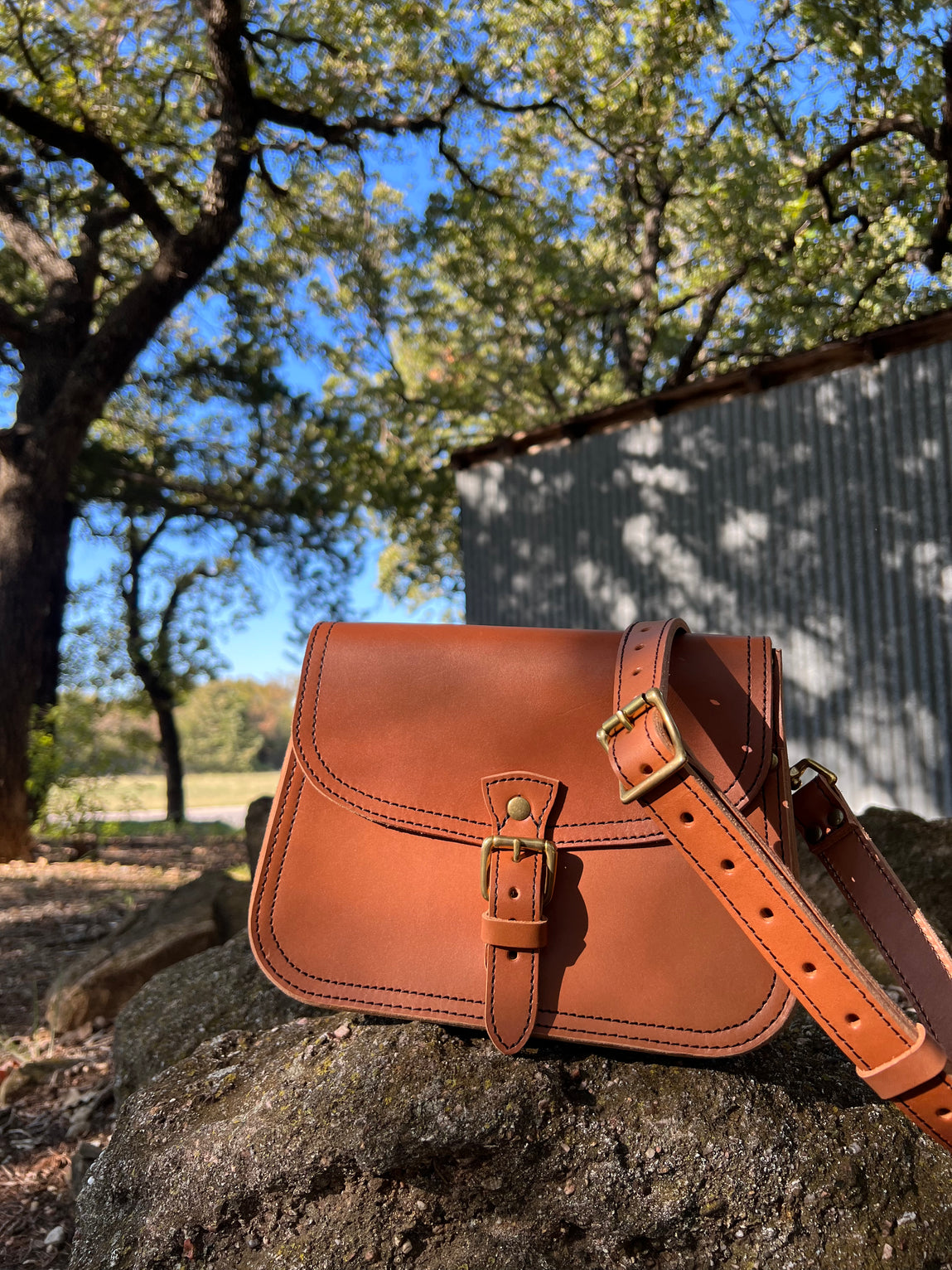 Saddle leather messenger bag sale